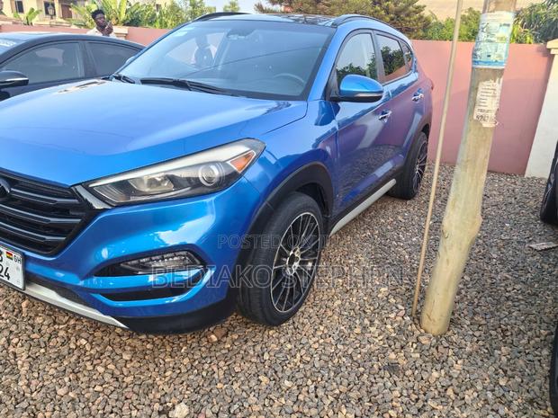 Hyundai Tucson Limited AWD 2018 Blue