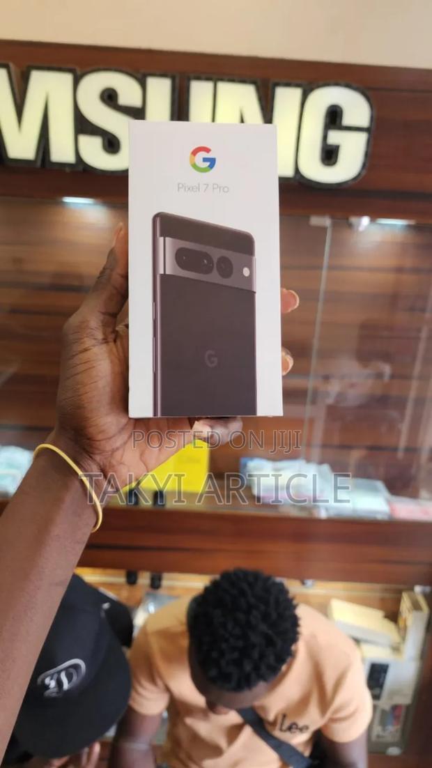New Google Pixel 7 Pro 128 GB Black · Photo 3