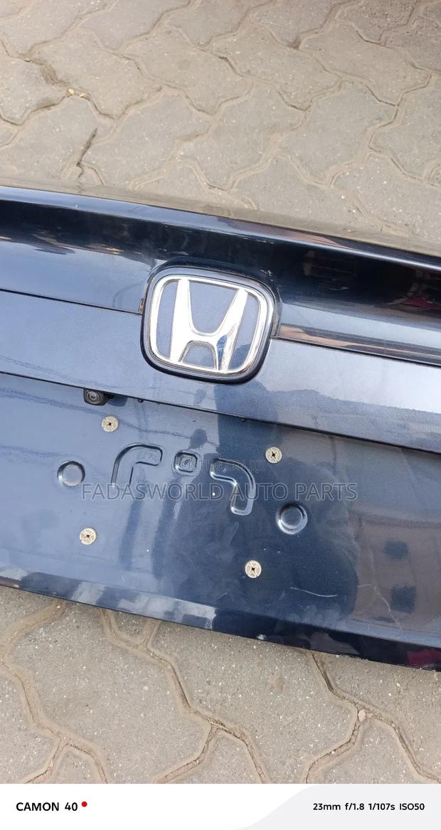2017 Honda Civic Boot Complete