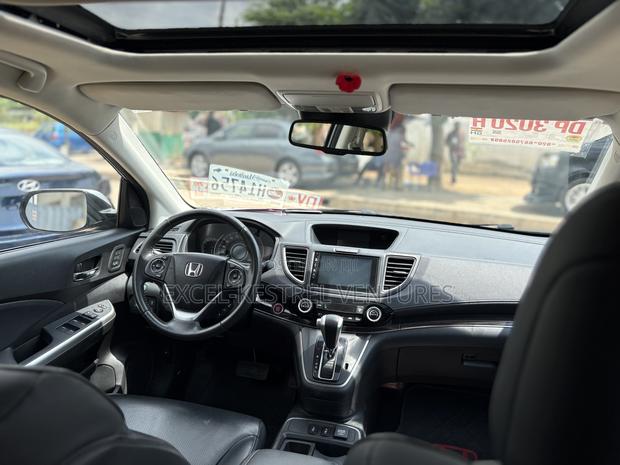 Honda CR-V Touring 4dr SUV (2.4L 4cyl CVT) 2016 Silver