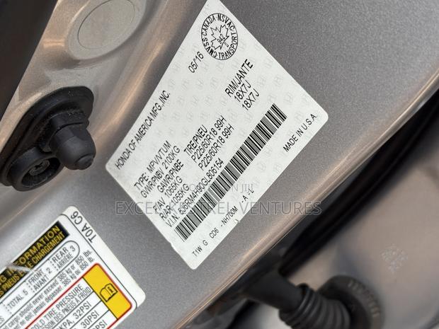 Honda CR-V Touring 4dr SUV (2.4L 4cyl CVT) 2016 Silver