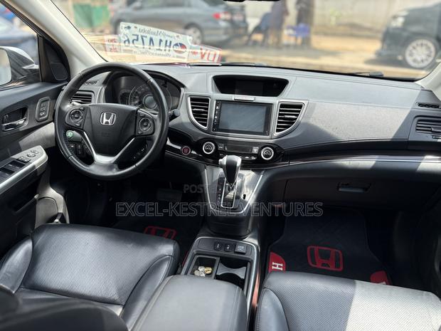 Honda CR-V Touring 4dr SUV (2.4L 4cyl CVT) 2016 Silver