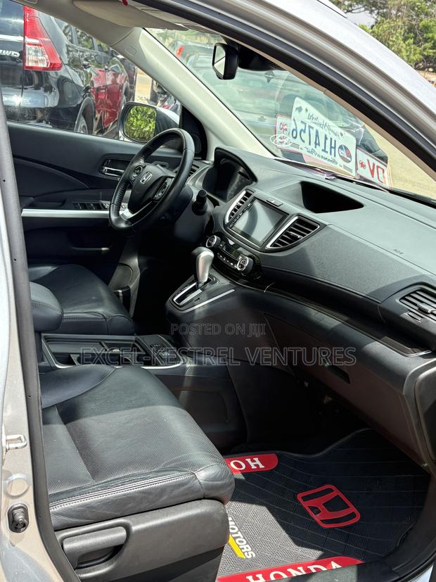 Honda CR-V Touring 4dr SUV (2.4L 4cyl CVT) 2016 Silver