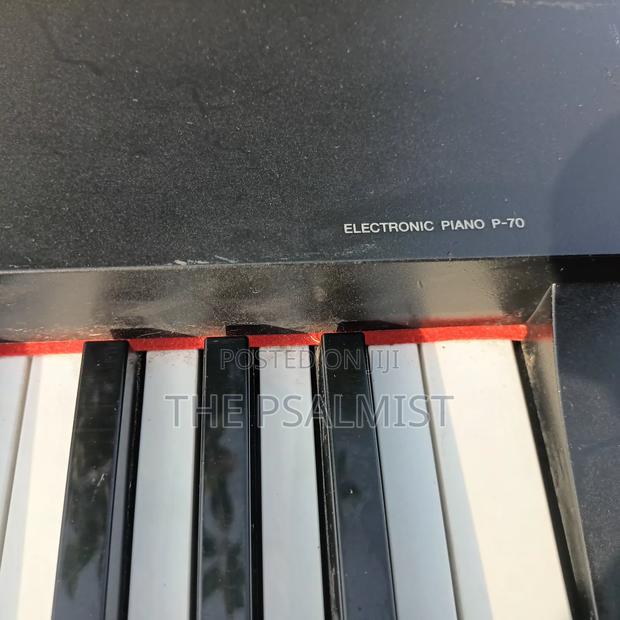 Yamaha P-70 Digital Piano 88weighted Keys photo 6