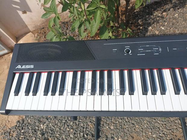 Alesis Recital 88keys Digital Piano photo 7