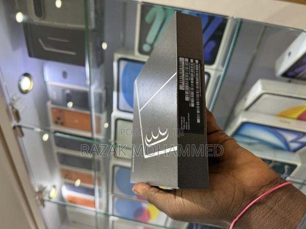 New Samsung Galaxy Z Fold7 256 GB Black photo 2