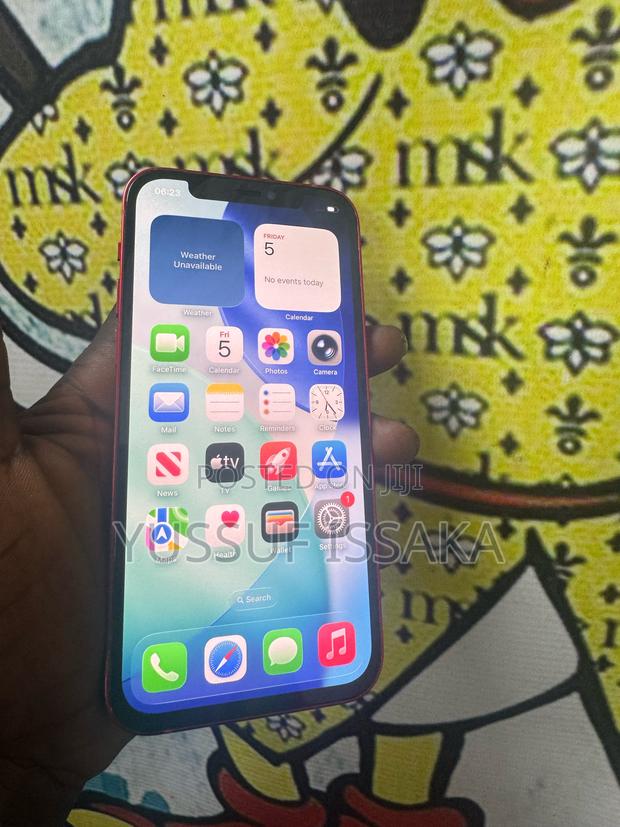 New Apple iPhone 12 128 GB Red photo 2