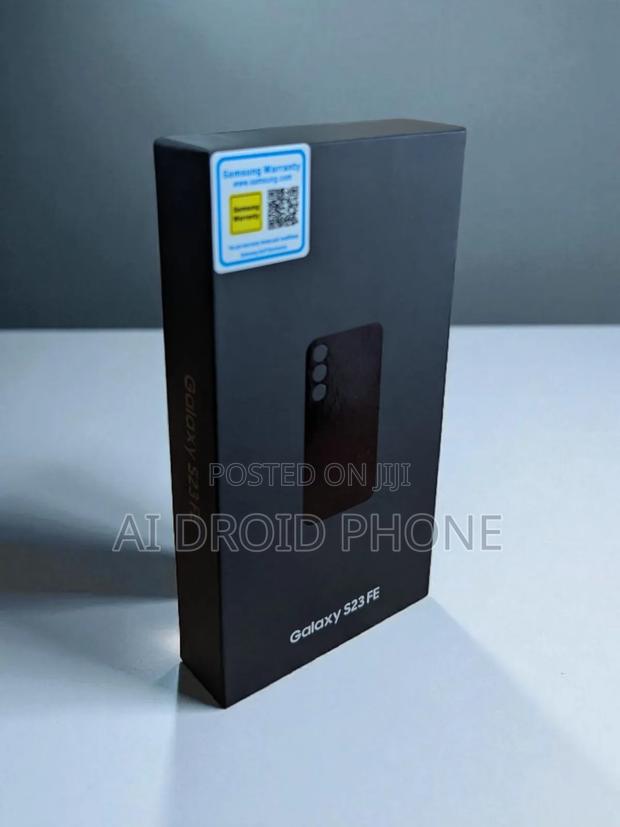 New Samsung Galaxy S23 FE 128 GB Blue · Photo 4