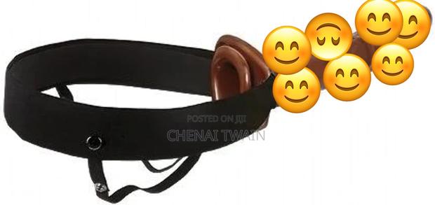 Hollow Strap-on Dildo · Photo 2