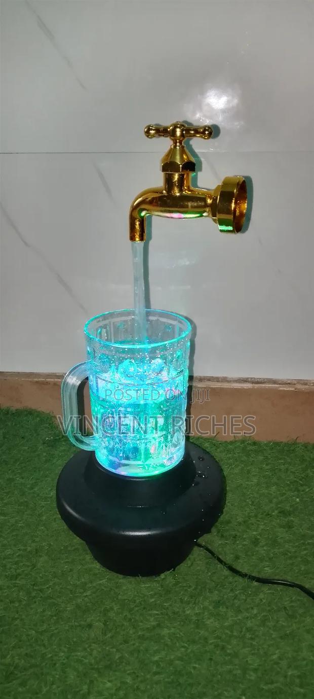 Magic Mug Fountain With Led · Photo 2