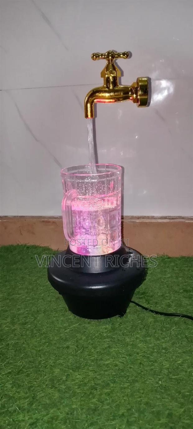 Magic Mug Fountain With Led · Photo 4