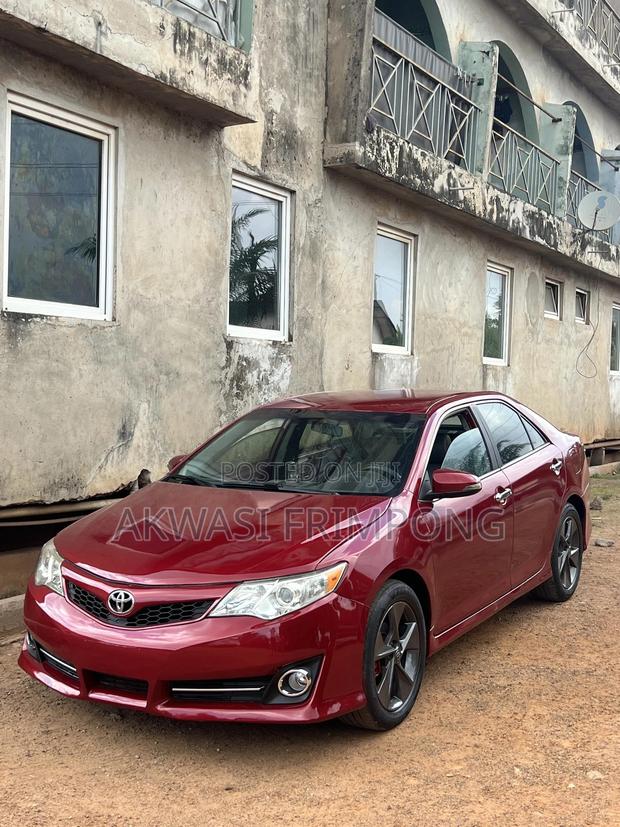Toyota Camry SE Sport 4dr Sedan (2.5L 4cyl 6A) 2014 Red