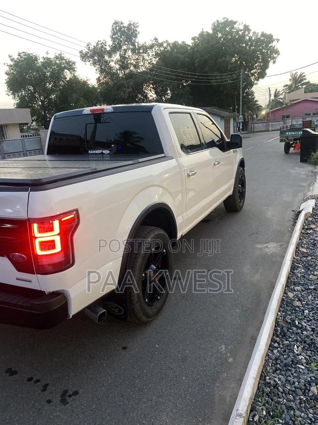 Ford F-150 Limited 4x4 SuperCrew Cab Styleside 5.5 ft. box 145 in. WB