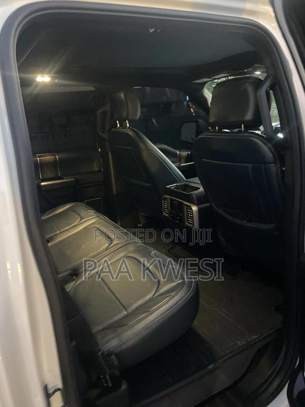 Ford F-150 Limited 4x4 SuperCrew Cab Styleside 5.5 ft. box 145 in. WB