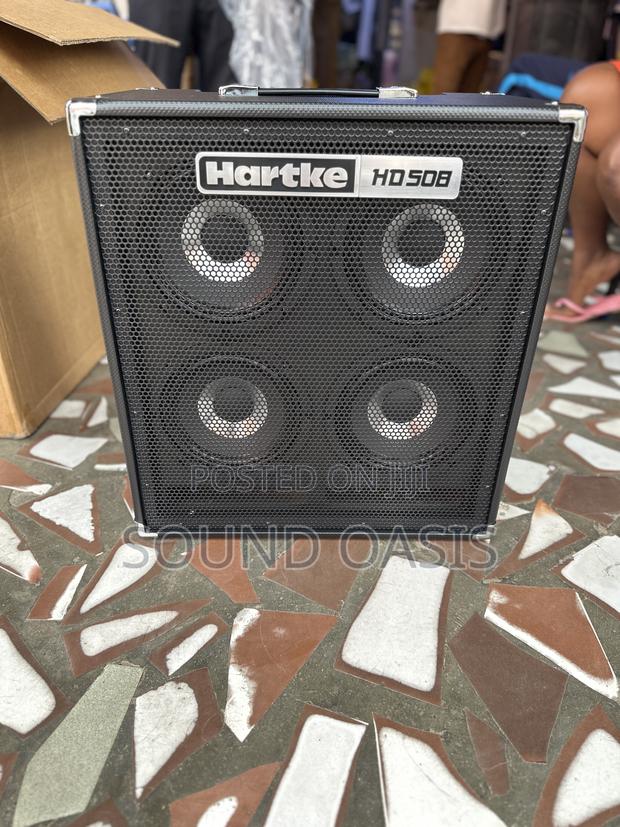 Hartke Hd508 500-watt 4x8 Inch Bass Combo Amplifier photo 4