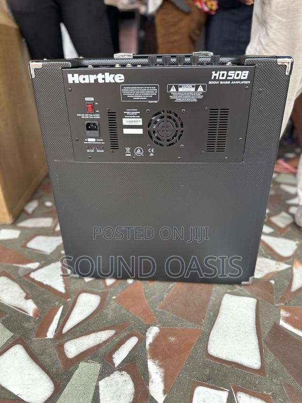 Hartke Hd508 500-watt 4x8 Inch Bass Combo Amplifier photo 2