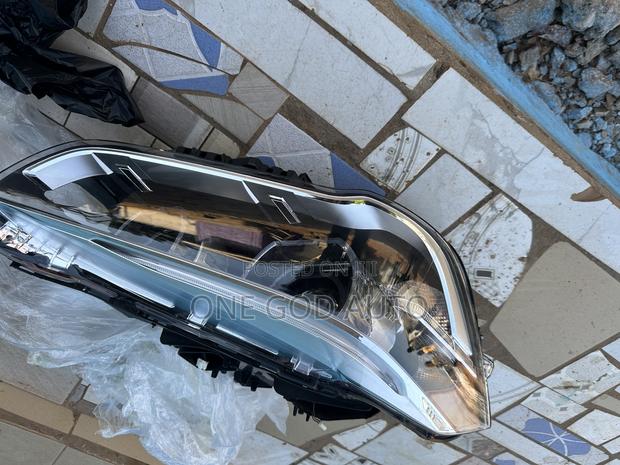 BMW X1, F48, 2015,2016,2017,2018,2019 Headlight