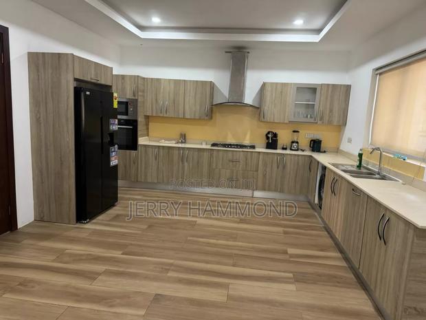 Furnished 3bdrm House in East Airport Chain, Tseaddo for rent · Photo 3