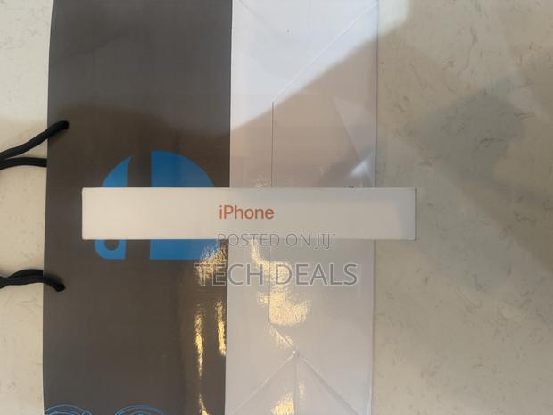 New Apple iPhone 17 Pro Max 256 GB Orange photo 3