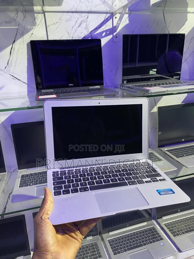 Laptop Apple MacBook Air 2011 2GB Intel Core I5 SSD 60GB photo 2