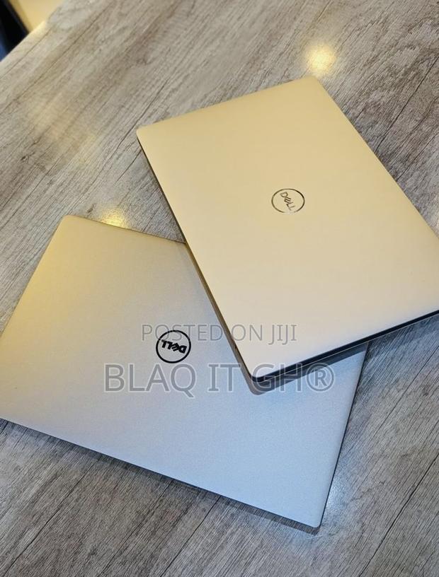 Laptop Dell XPS 15 16GB Intel Core i5 SSD 256GB · Photo 2