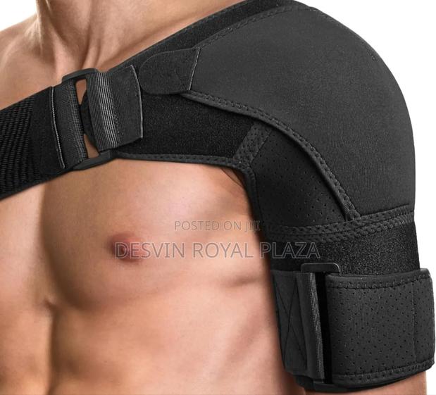 Shoulder Brace · Photo 1