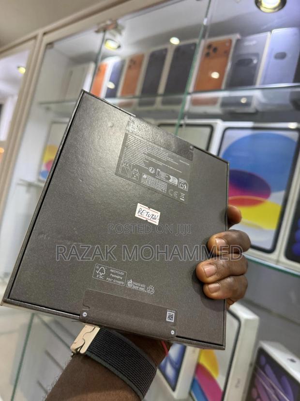 New Samsung Galaxy Z Fold7 256 GB Black photo 3