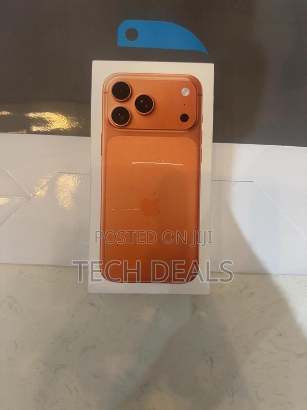 New Apple iPhone 17 Pro Max 256 GB Orange photo 2