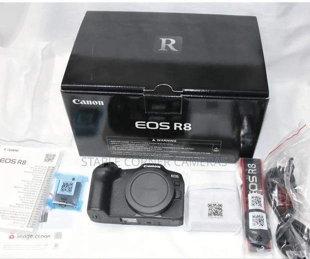 Canon Eos R8 · Photo 2