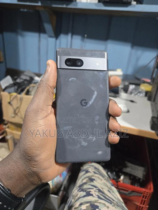 Google Pixel 7a 128 GB Black photo 6