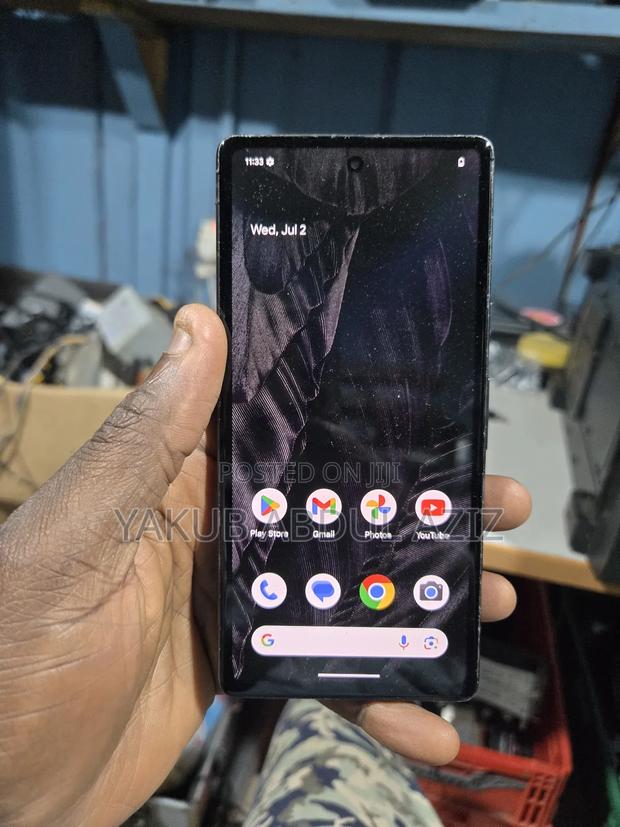 Google Pixel 7a 128 GB Black photo 7