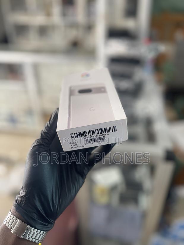 New Google Pixel 7 128 GB White · Photo 3