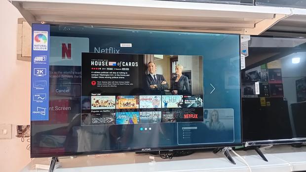 Brand New Ailyons 43" Smart Tv Entertainment · Photo 4