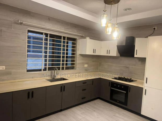 4bdrm House in Achimota for rent · Photo 3