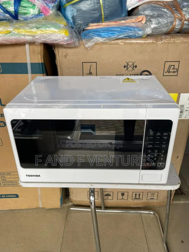 Toshiba White Digital Microwave