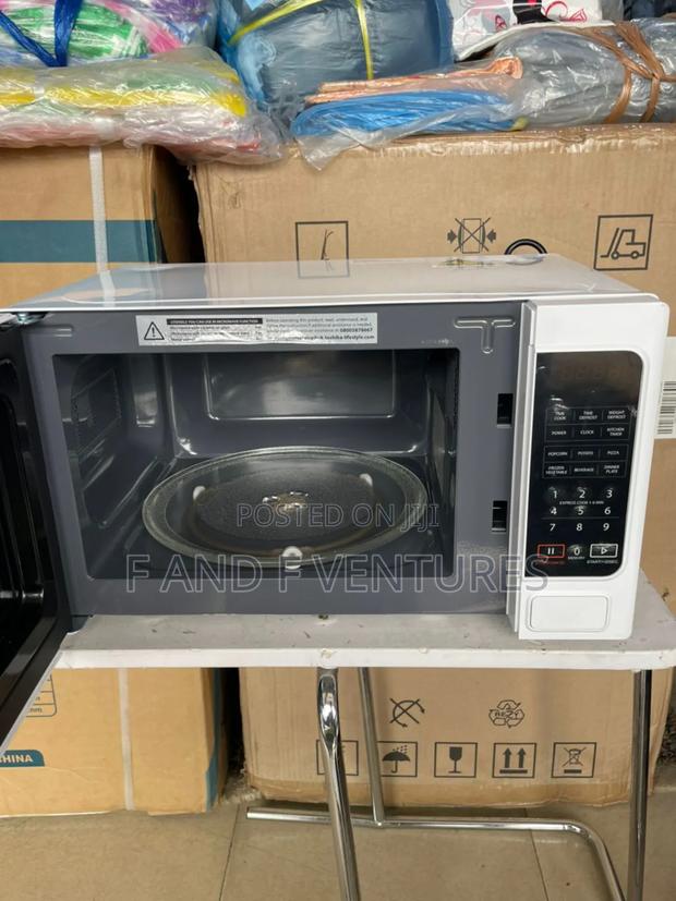 Toshiba White Digital Microwave photo 2