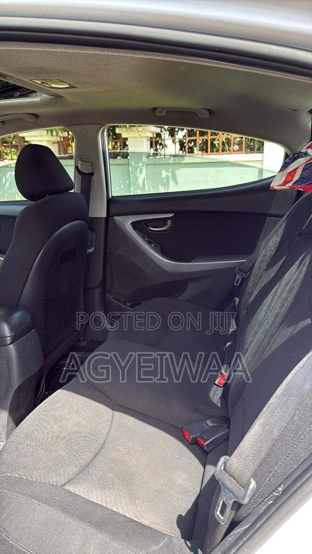 Hyundai Elantra 2015 White