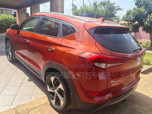 Hyundai Tucson Limited AWD 2016 Orange