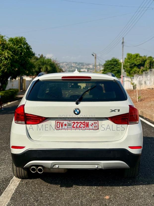 BMW X1 sDrive28i 4dr SUV (2.0L 4cyl Turbo 8A) 2014 White