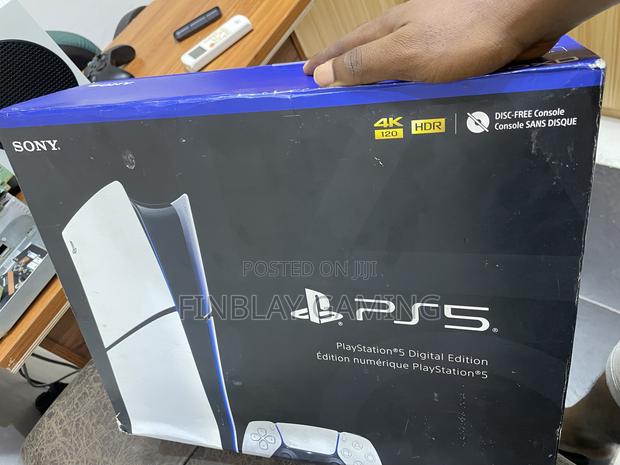 Ps 5 Slim Digital photo 2