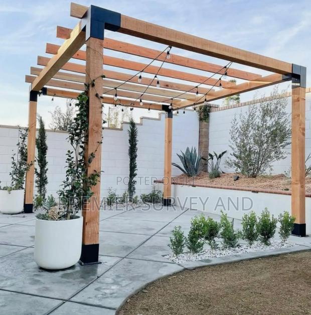 Modern Pergola Installation · Photo 4