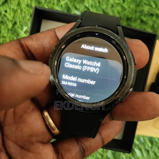 Samsung Galaxy Watch 4 Classic – 46mm Black photo 2