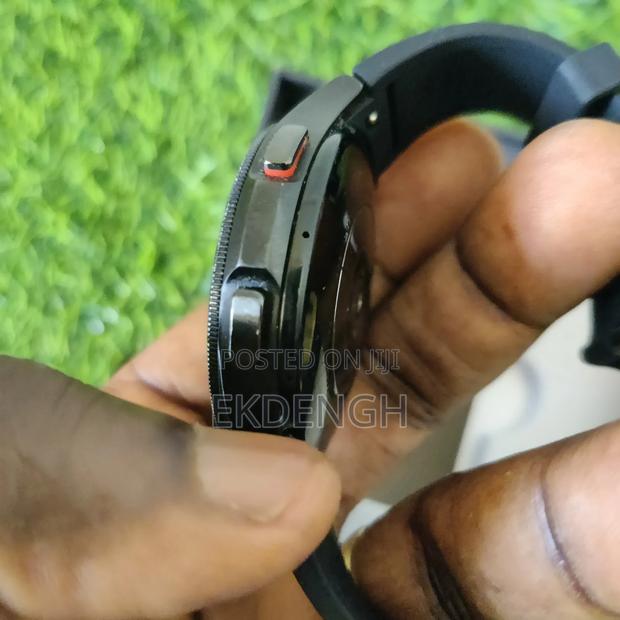 Samsung Galaxy Watch 4 Classic – 46mm Black photo 3