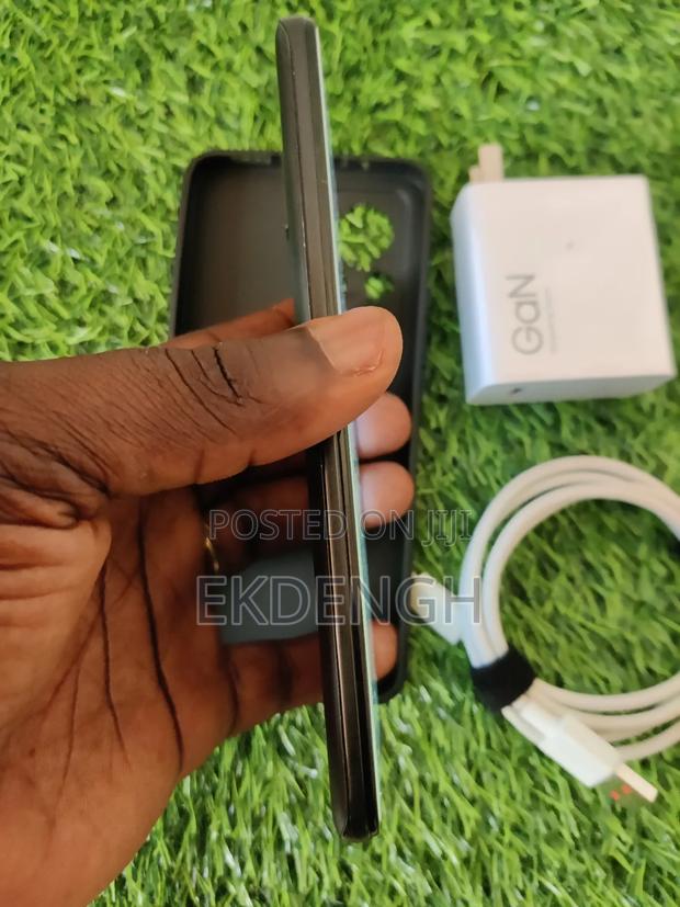 Xiaomi 12T Pro 256 GB Black photo 4