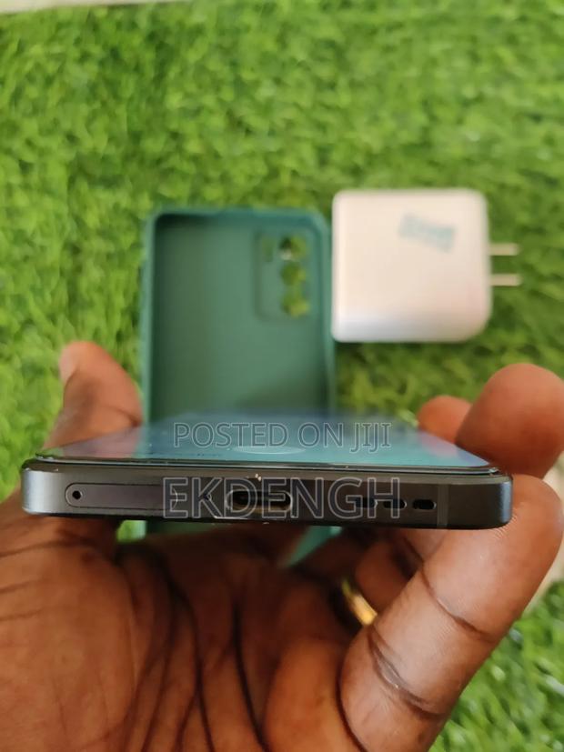 Oppo Reno6 5G 256 GB Gray photo 3