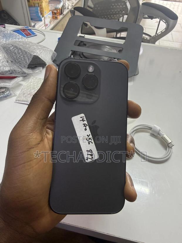 Apple iPhone 14 Pro 256 GB Black