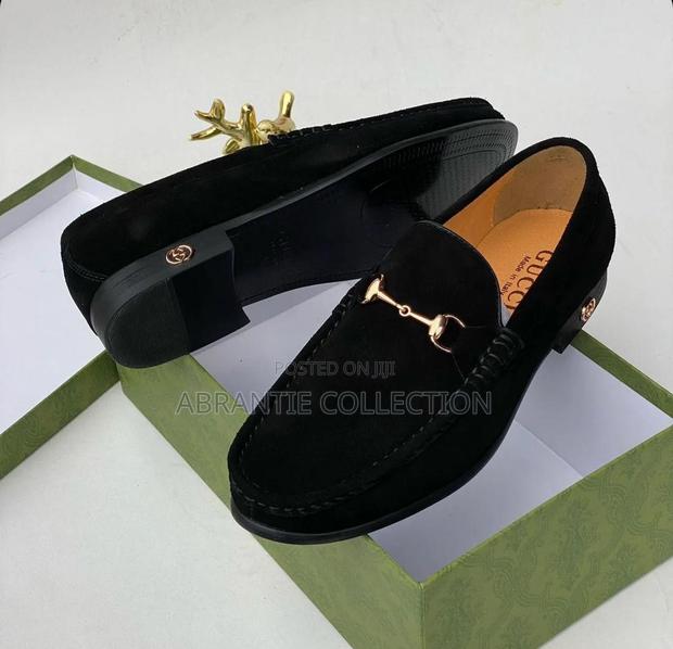 Gucci Suede Loafers Shoe · Photo 4