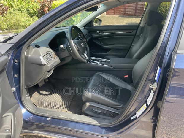 Honda Accord EX-L 2.0T 2018 Blue