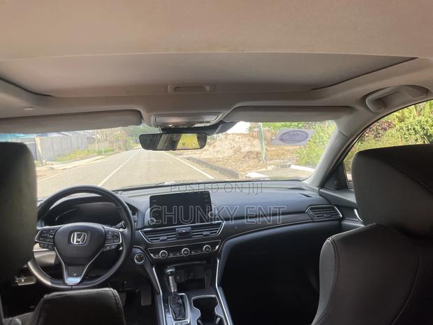 Honda Accord EX-L 2.0T 2018 Blue