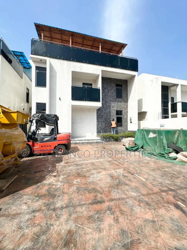 5bdrm House in Kg Franco Properties, Spintex for sale · Photo 4